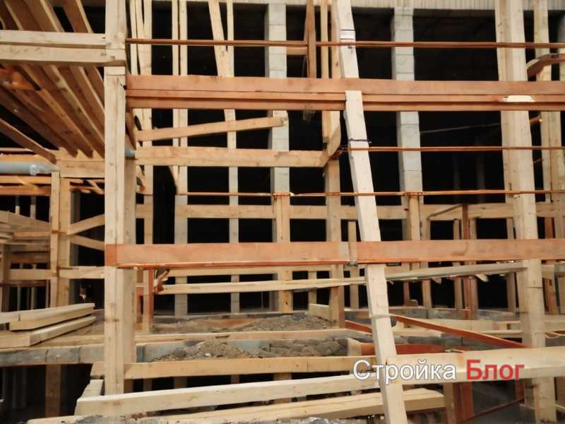 3. Укладка ковролина для лестницы с учетом нагрузки